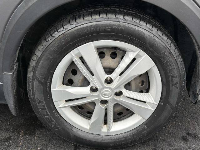 Used 2024 Nissan Kicks S FWD image 9