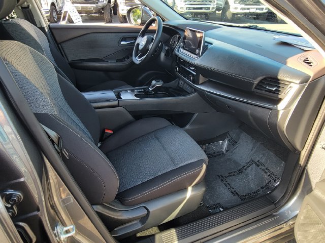 Used 2023 Nissan Rogue SV FWD image 18
