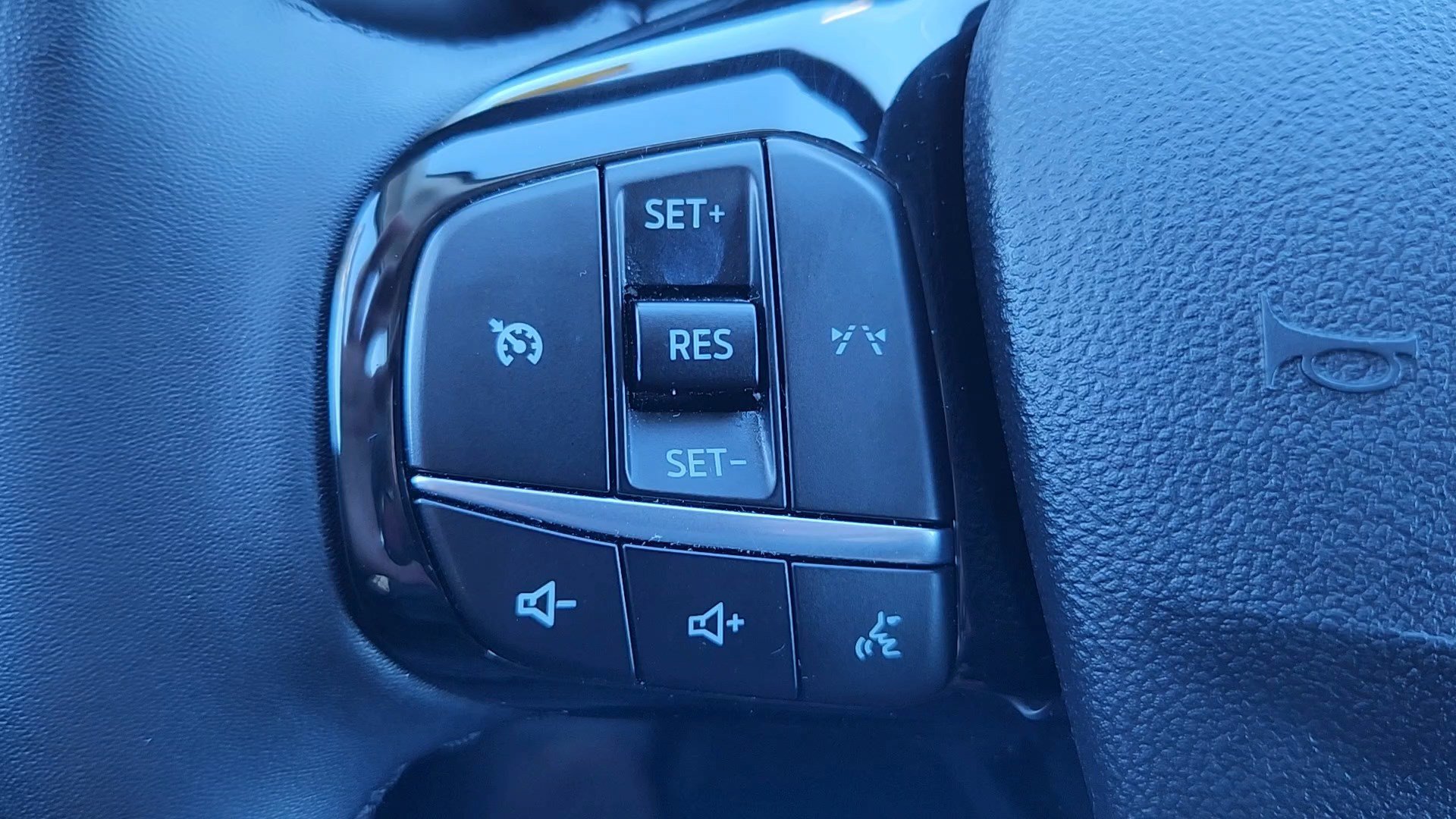 Certified 2023 Ford Escape Active image 12