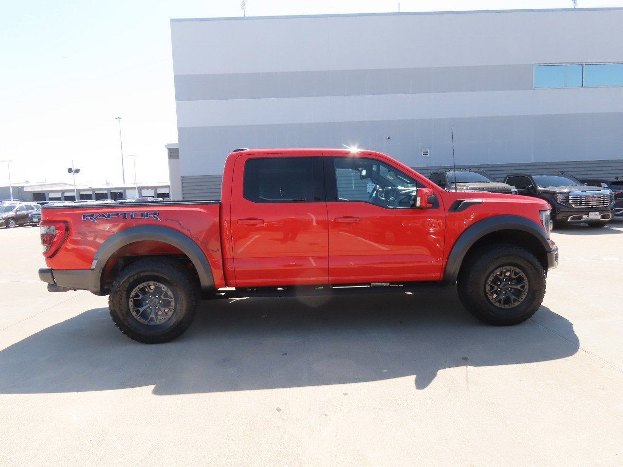 Certified 2021 Ford F150 Raptor w/ Raptor 37 Performance Package AWD/4WD image 10