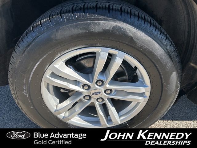 Certified 2023 Ford Explorer XLT w/ Equipment Group 202A image 10