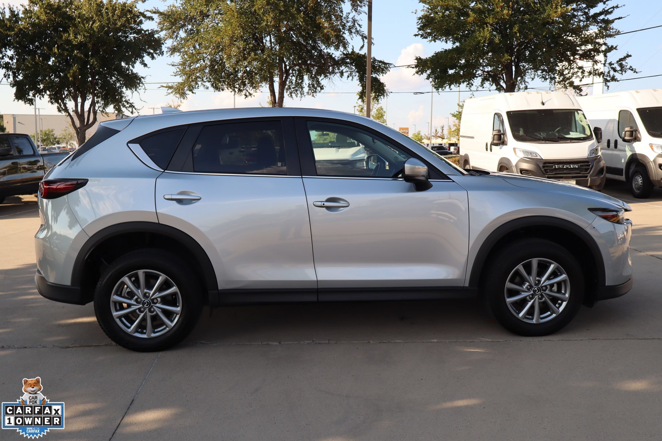 Used 2023 MAZDA CX-5 AWD 2.5 S w/ Select Package image 2