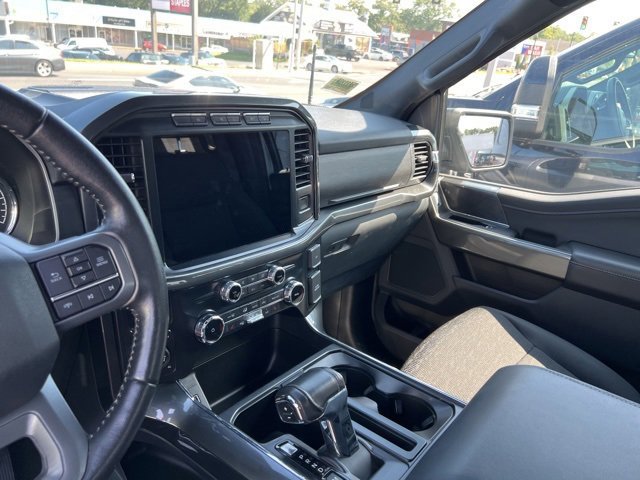 Certified 2022 Ford F150 XLT w/ Equipment Group 302A High image 18