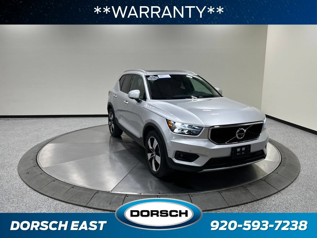 Used 2019 Volvo XC40 T5 Momentum AWD/4WD image 4