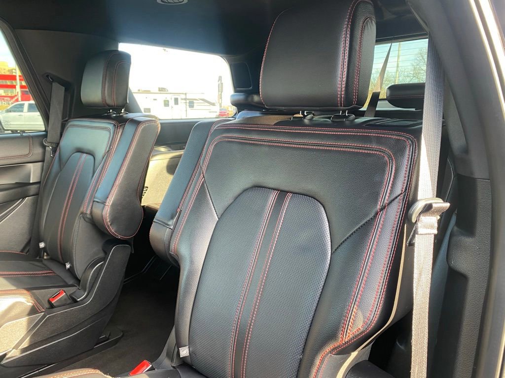 Certified 2021 Ford Expedition Limited image 30