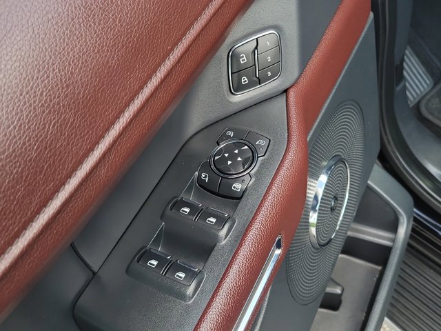 Certified 2022 Ford Expedition Limited AWD/4WD image 23