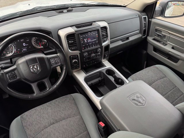 Used 2018 RAM 1500 SLT AWD/4WD image 10