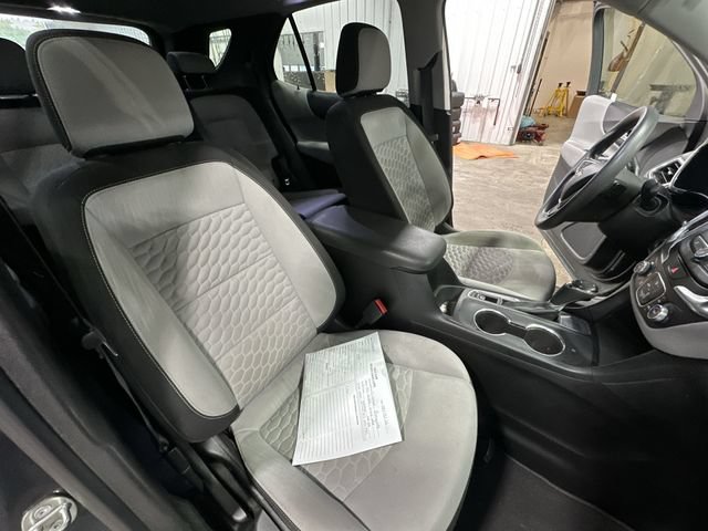 Used 2019 Chevrolet Equinox LT FWD image 32