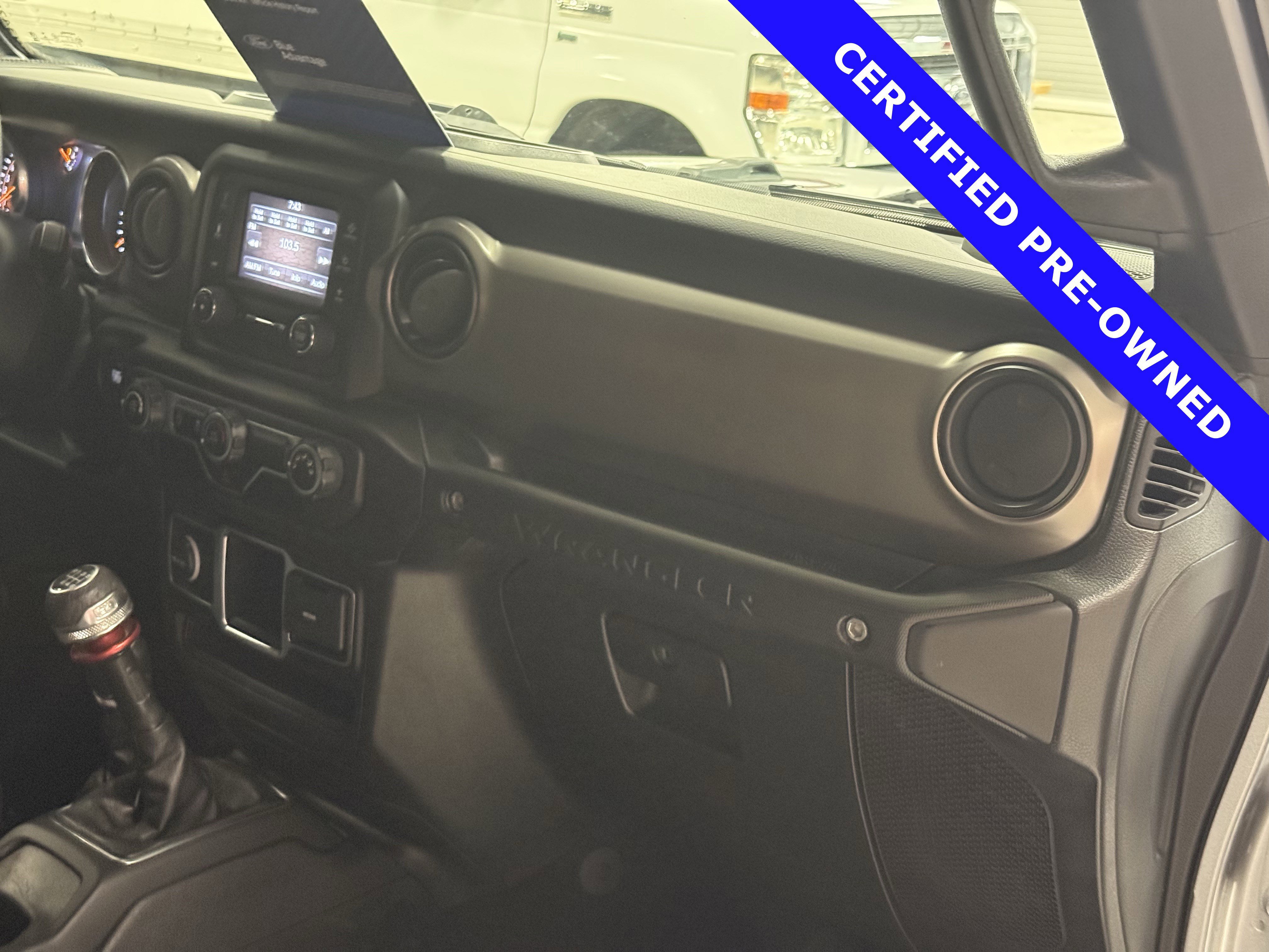 Used 2020 Jeep Wrangler Sport image 15