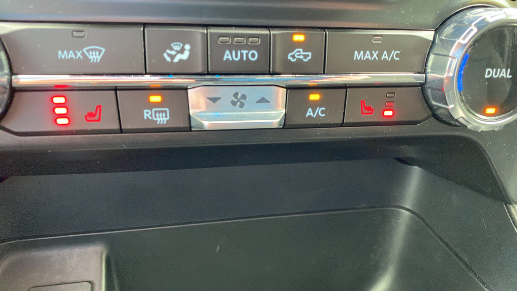 Certified 2024 Ford F150 XLT w/ Equipment Group 302A MID AWD/4WD image 34
