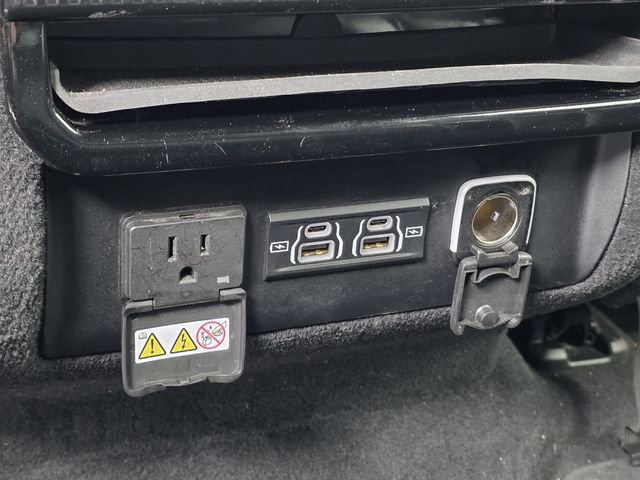 Used 2022 Jeep Wagoneer Series III RWD image 21