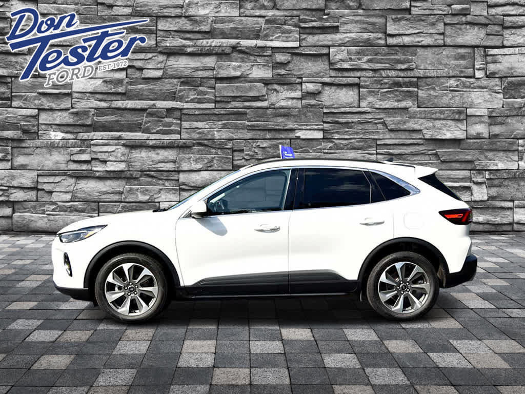 Certified 2023 Ford Escape Platinum AWD/4WD image 6