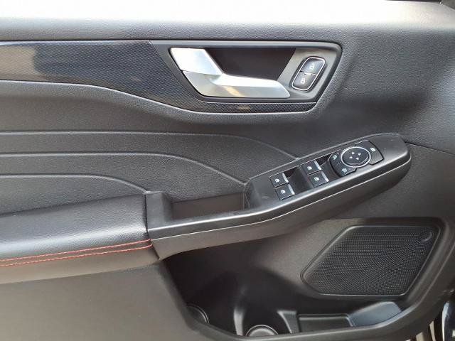 Certified 2025 Ford Escape ST-Line Select AWD/4WD image 8
