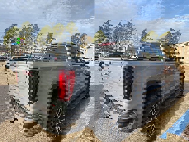 Used 2024 GMC Sierra 1500 AT4 w/ AT4 Preferred Package image 2