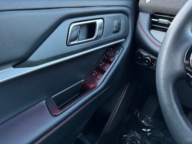 Certified 2025 Ford Explorer ST-Line w/ Premium Package image 36