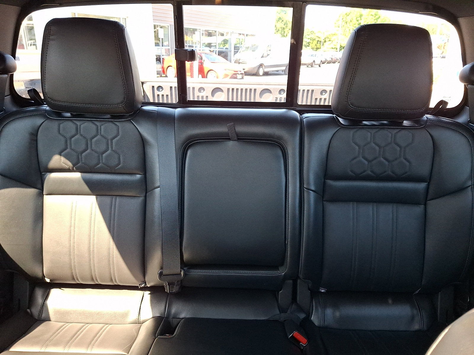Used 2022 Nissan Frontier PRO-4X w/ Pro-4X Premium Package AWD/4WD image 19