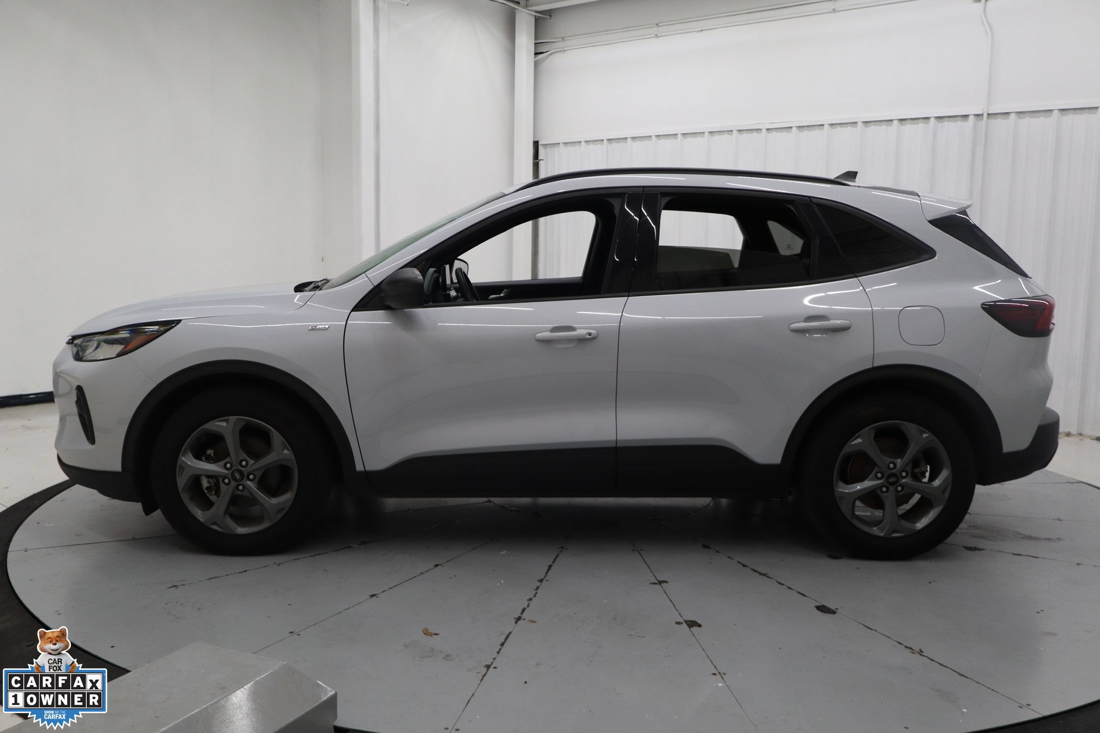Certified 2025 Ford Escape ST-Line FWD image 7