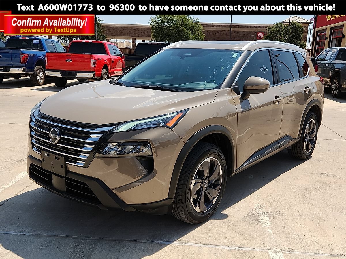 Used 2025 Nissan Rogue SV w/ SV Premium Package