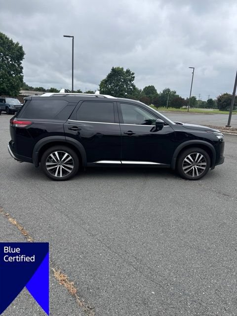 Used 2025 Nissan Pathfinder Platinum w/ Cargo Package FWD image 6