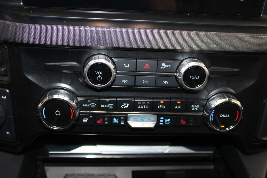 Certified 2025 Ford F350 Platinum image 52