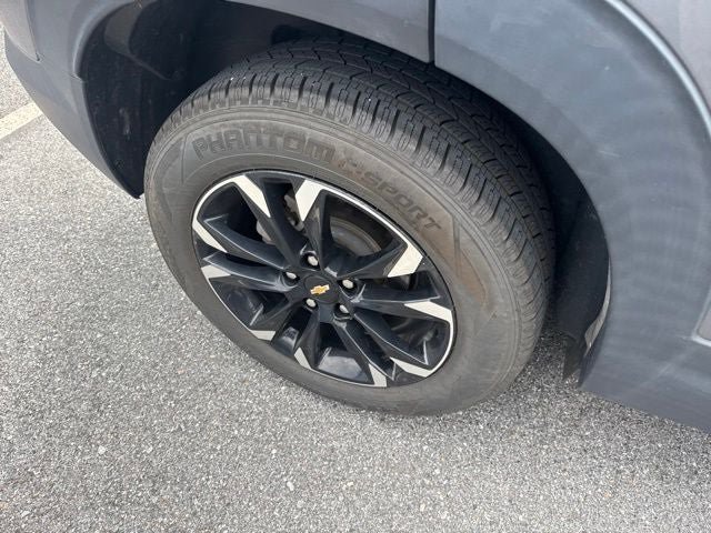 Used 2022 Chevrolet TrailBlazer LT w/ Convenience Package FWD image 24