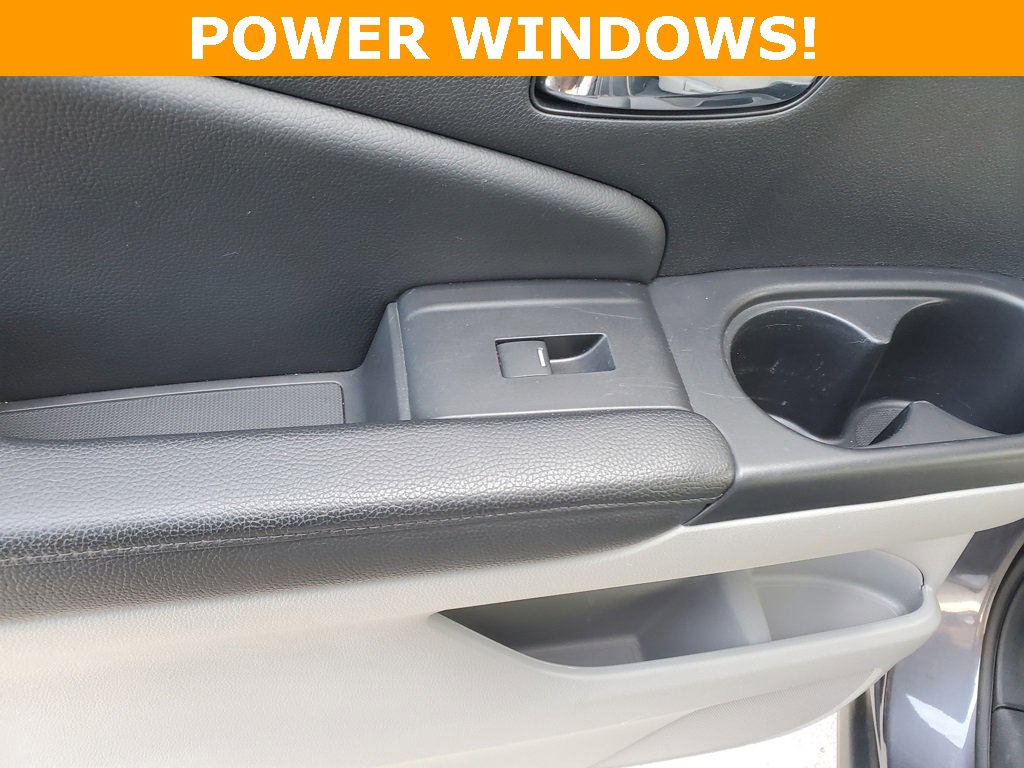 Used 2020 Honda Pilot LX image 11