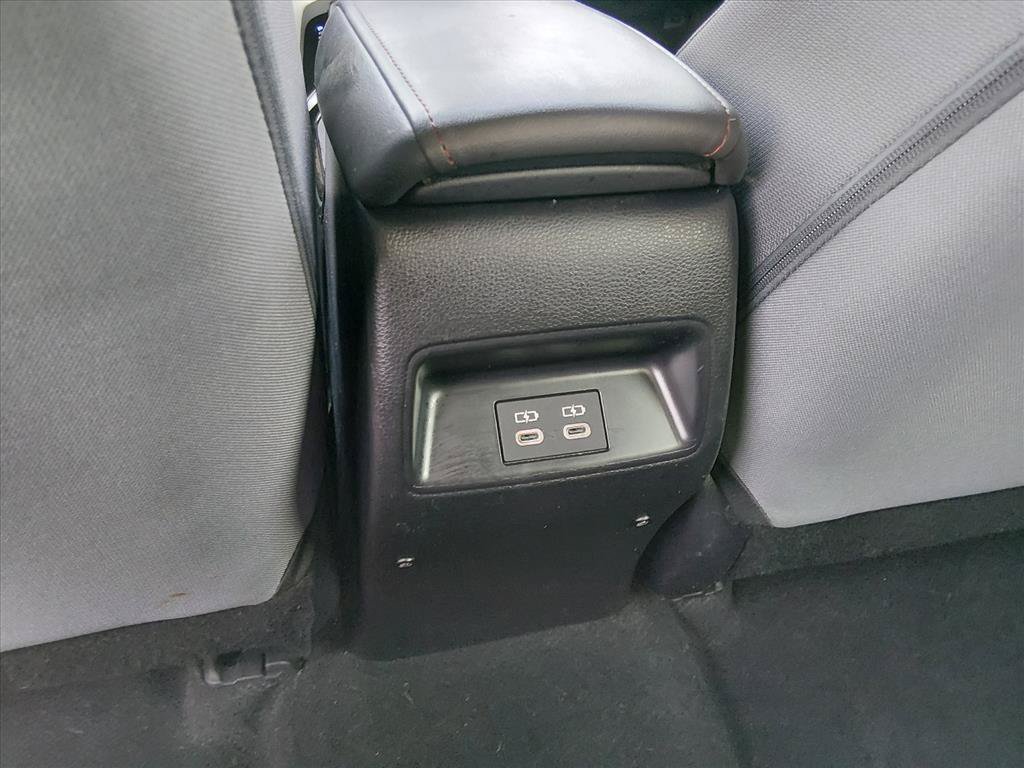 Used 2025 Toyota Corolla SE FWD image 13