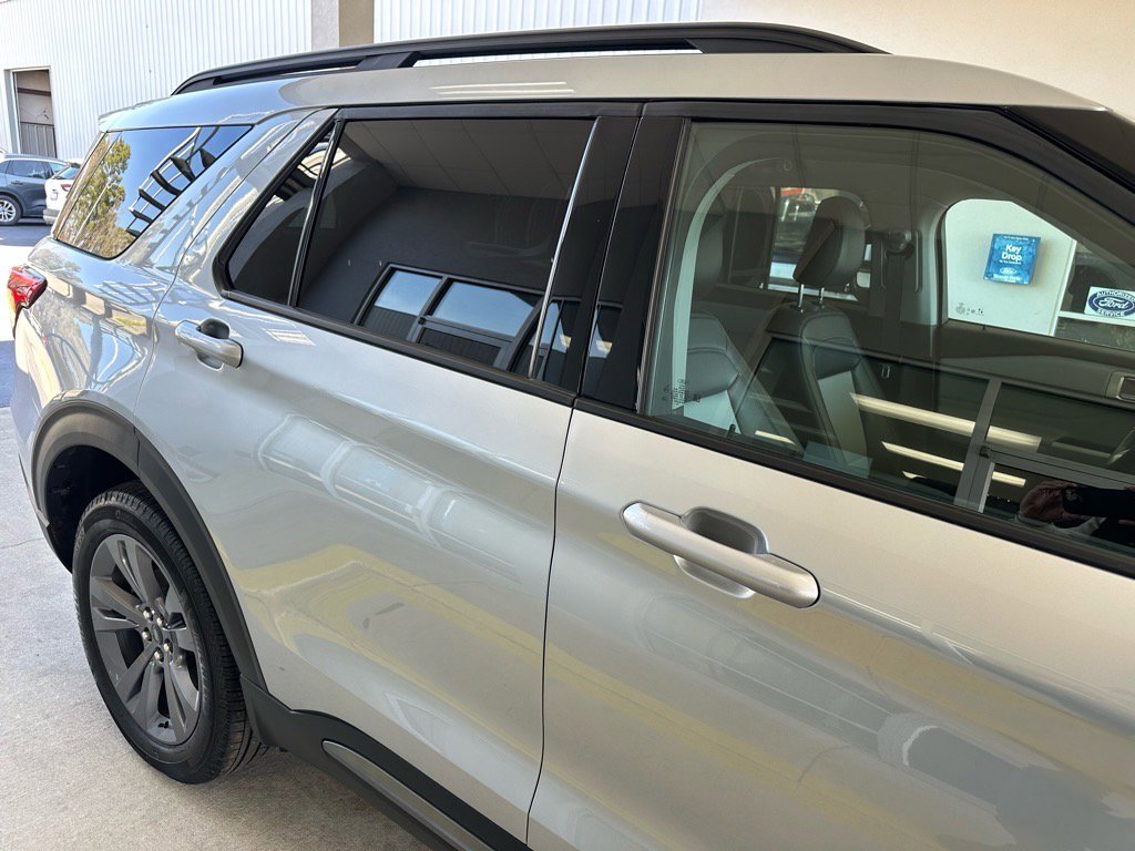 Certified 2024 Ford Explorer XLT w/ Equipment Group 202A image 9