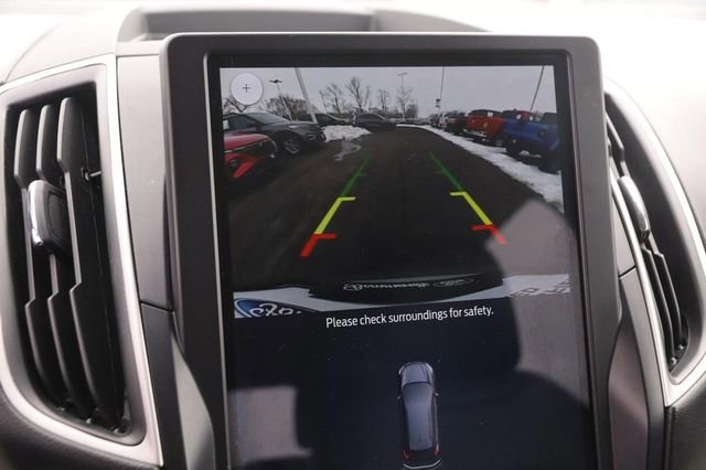 Certified 2024 Ford Edge SEL image 16