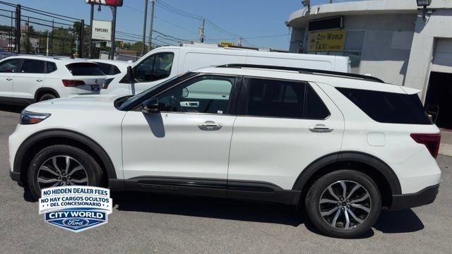 Certified 2020 Ford Explorer ST w/ Premium Technology Package AWD/4WD image 2
