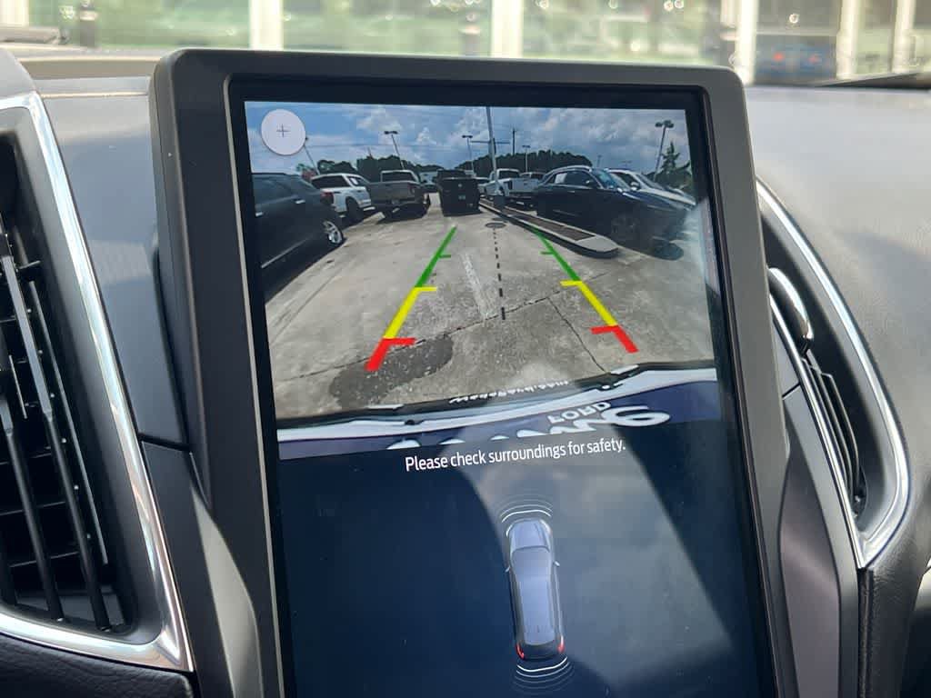 Certified 2022 Ford Edge Titanium AWD/4WD image 30