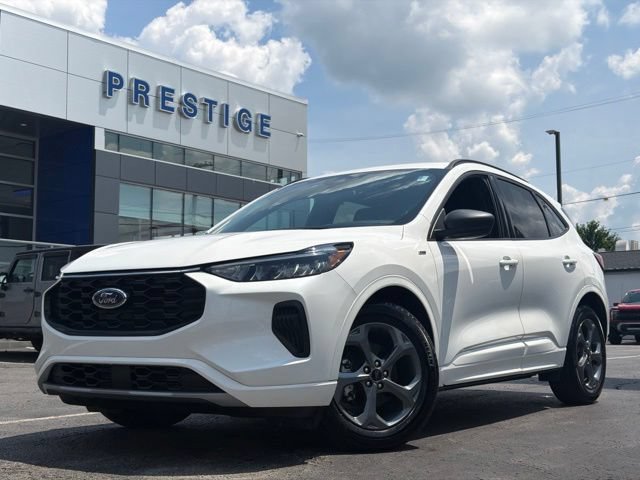 Certified 2023 Ford Escape ST-Line w/ Tech Pack #1 FWD image 16