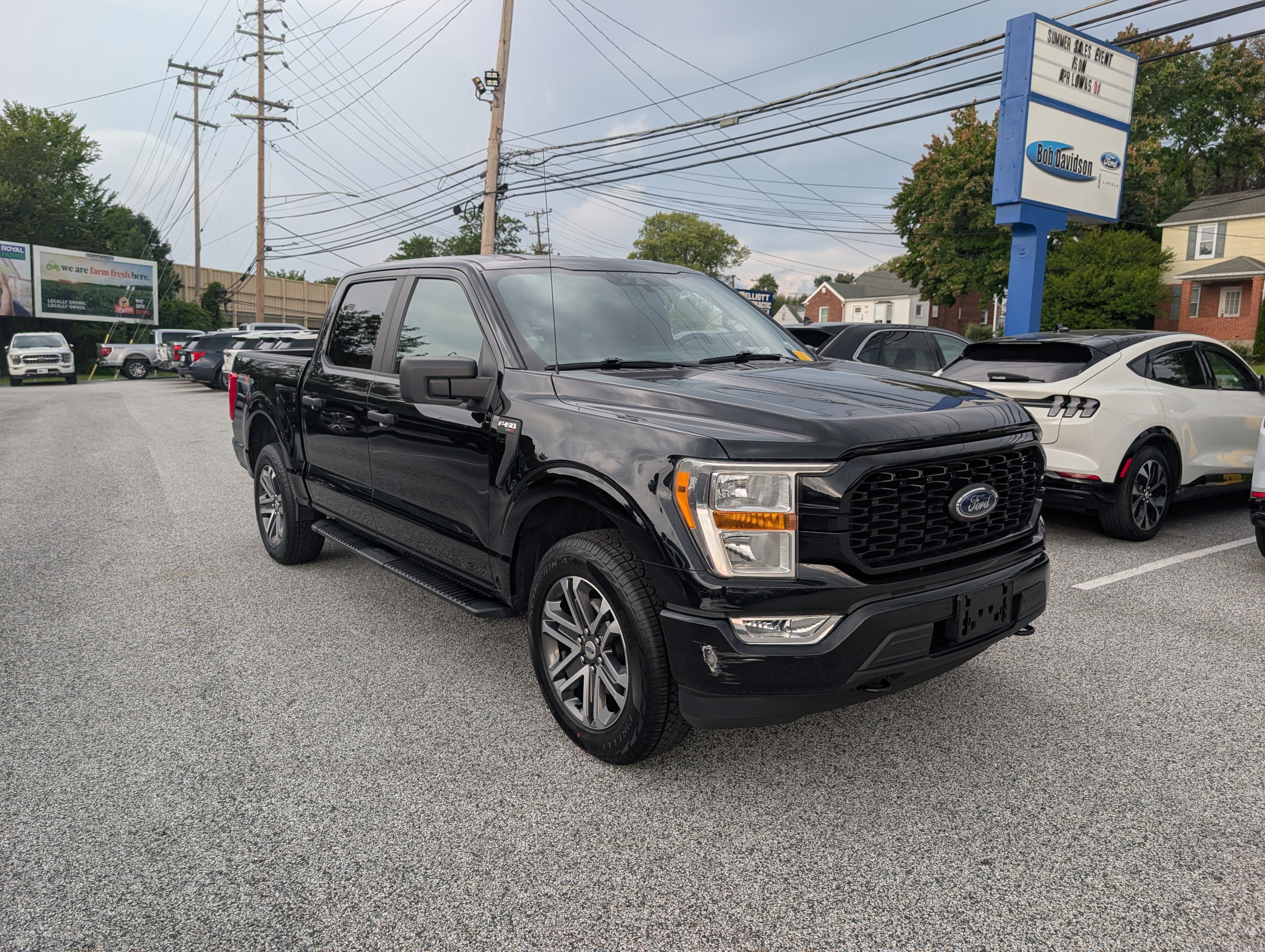 Certified 2021 Ford F150 XL w/ STX Appearance Package AWD/4WD image 9