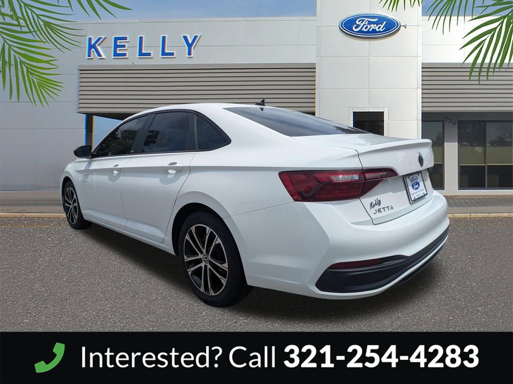 Used 2024 Volkswagen Jetta Sport FWD image 8