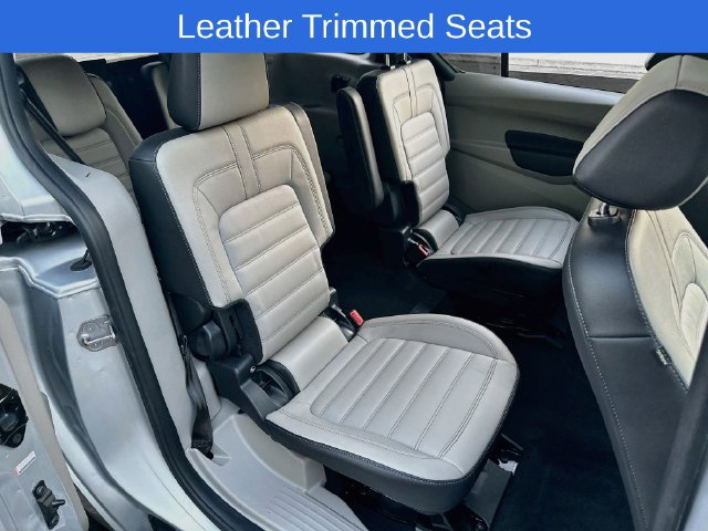 Certified 2019 Ford Transit Connect Titanium w/ Titanium Premium Package FWD image 10