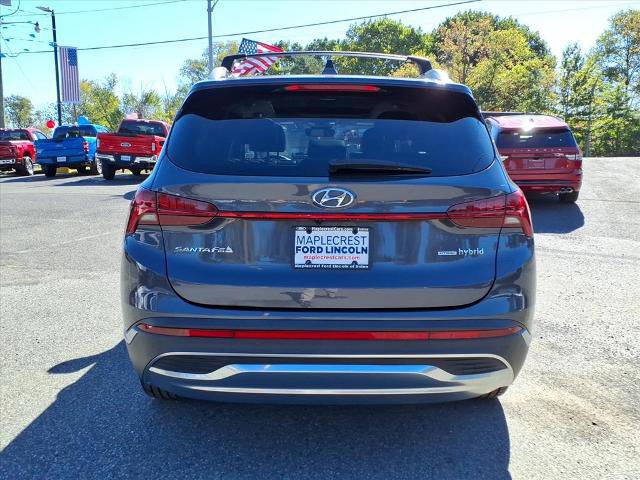 Used 2021 Hyundai Santa Fe SEL Premium image 4