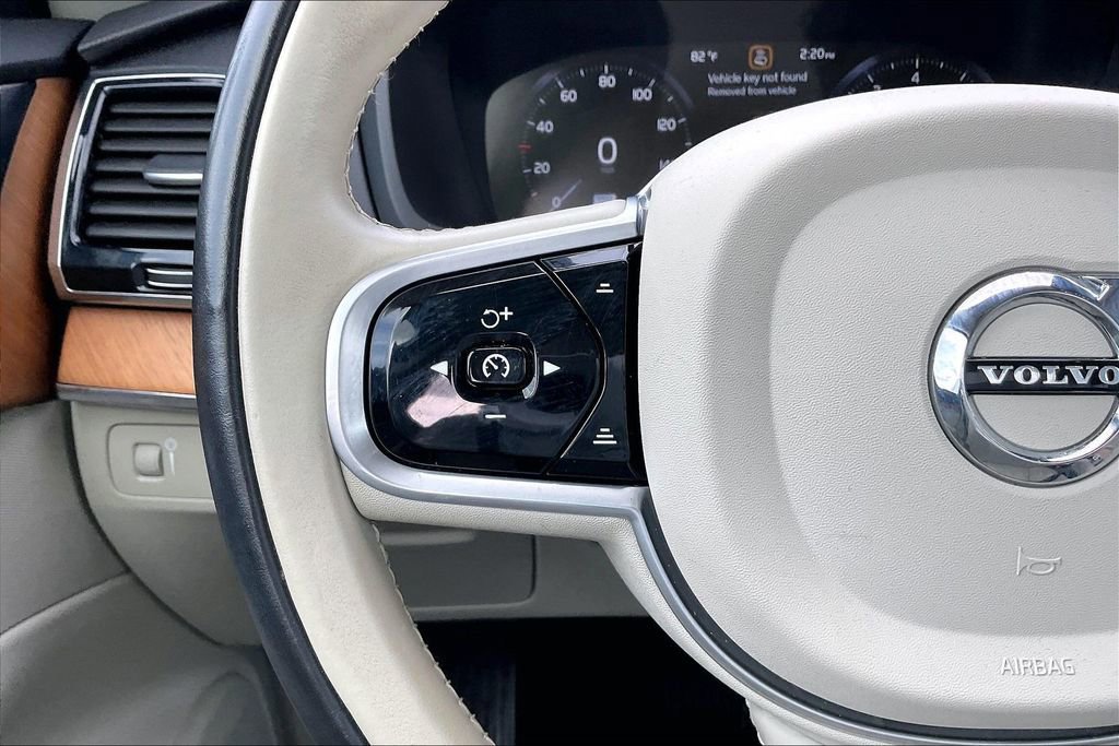 Used 2022 Volvo XC90 T6 Momentum w/ Advanced Package image 10