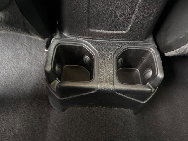 Used 2021 Jeep Wrangler Sport image 22