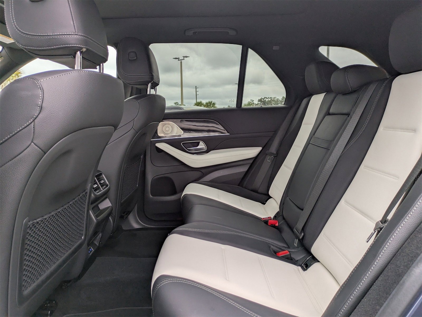 Used 2024 Mercedes-Benz GLE 450e 4MATIC image 15