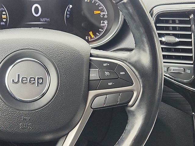 Used 2020 Jeep Grand Cherokee Altitude AWD/4WD image 15