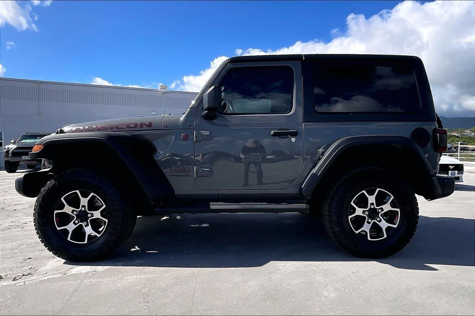 Used 2022 Jeep Wrangler Rubicon w/ LED Lighting Group AWD/4WD image 3