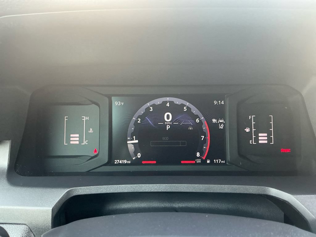 Used 2025 Toyota Tacoma SR5 RWD image 19