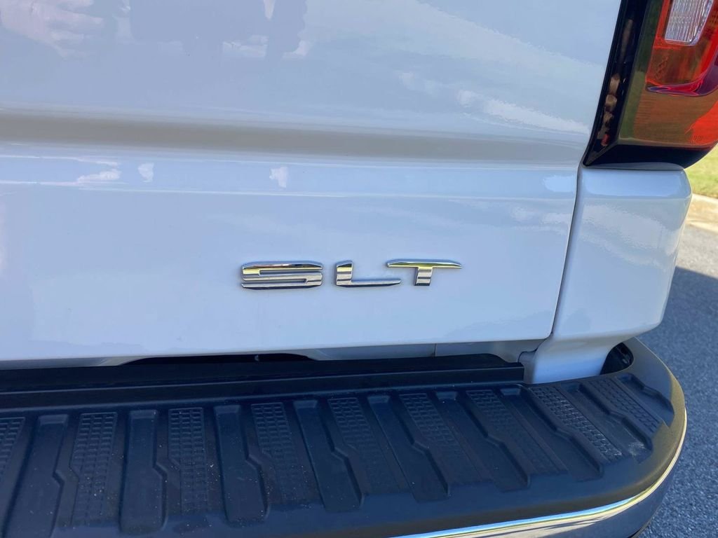 Used 2025 GMC Sierra 1500 SLT RWD image 6