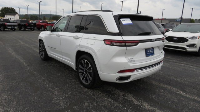 Used 2022 Jeep Grand Cherokee Overland image 3