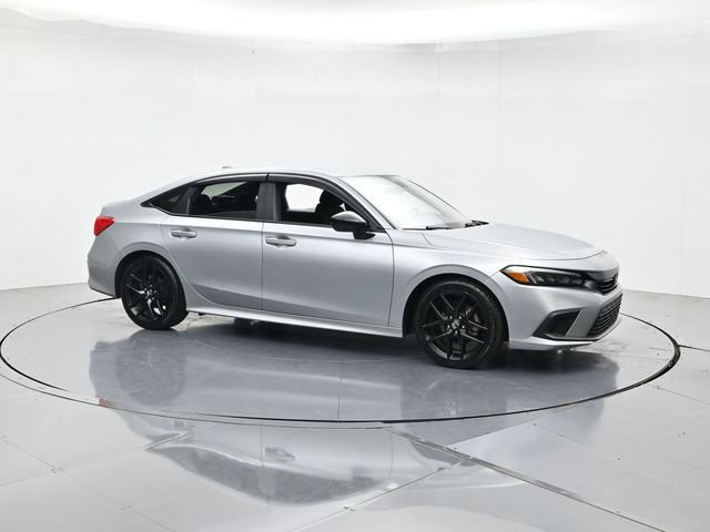 Used 2023 Honda Civic Sport image 3