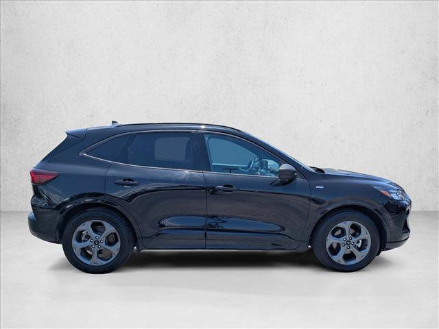 Certified 2024 Ford Escape ST-Line FWD image 4