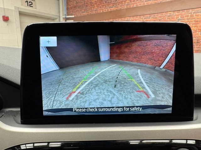 Certified 2022 Ford Escape SE w/ Cold Weather Package image 21