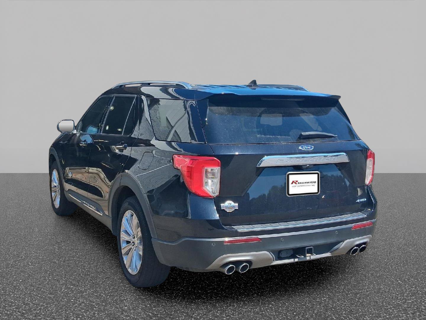 Certified 2022 Ford Explorer King Ranch w/ Premium Technology Package AWD/4WD image 5