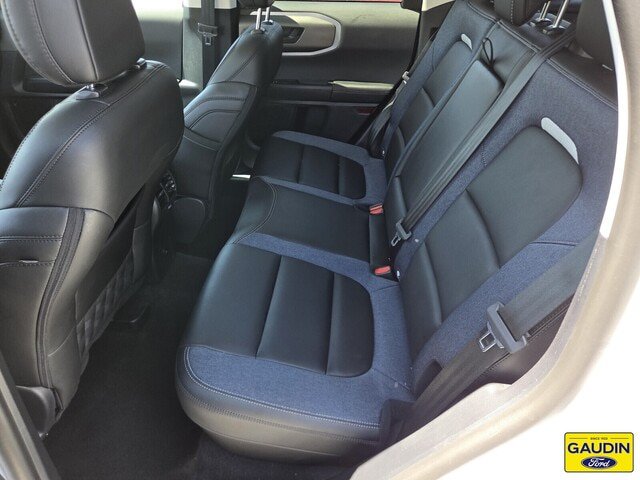Certified 2025 Ford Bronco Sport Outer Banks w/ Outer Banks Tech Package+ AWD/4WD image 12