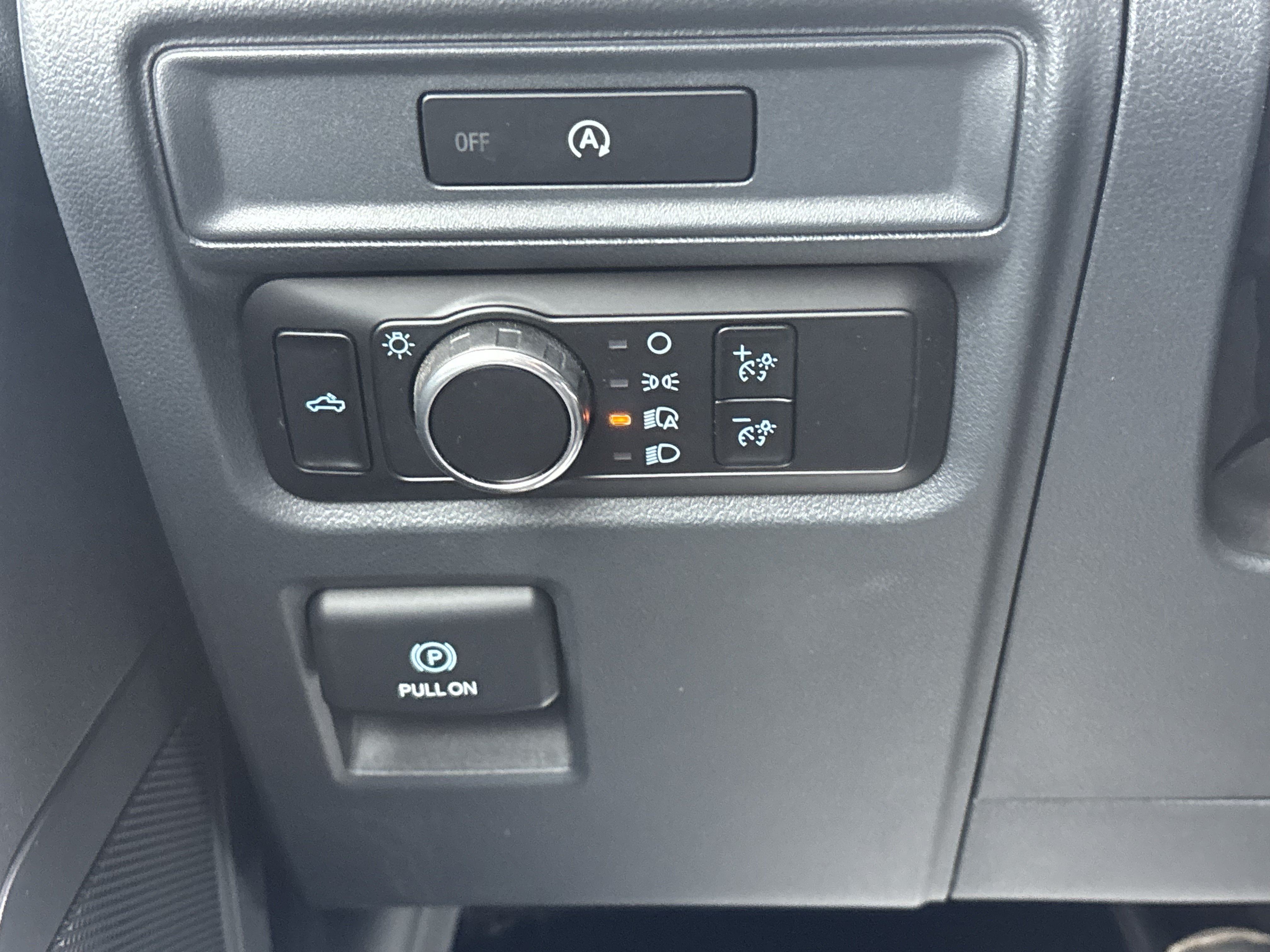 Certified 2025 Ford F150 STX RWD image 36